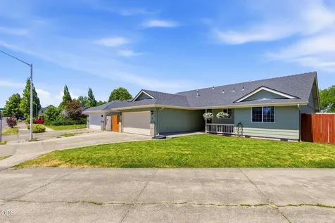 633 Cedar Street Independence OR 97351