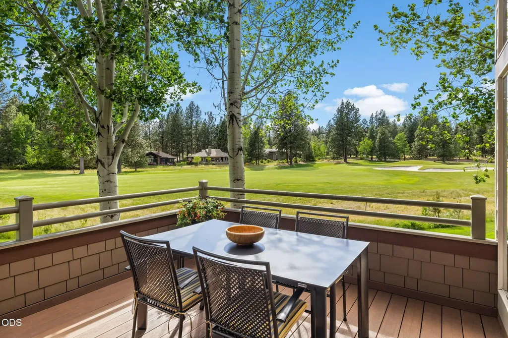 19551 Painted Ridge Loop Bend OR 97702