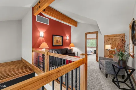 19551 Painted Ridge Loop Bend OR 97702