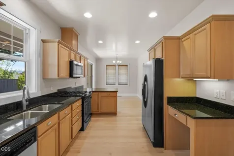 3880 Crystal Springs Drive Medford OR 97504