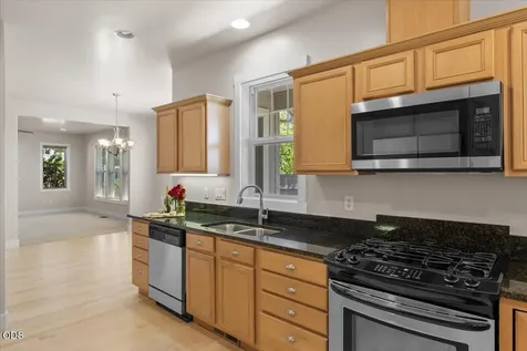 3880 Crystal Springs Drive Medford OR 97504