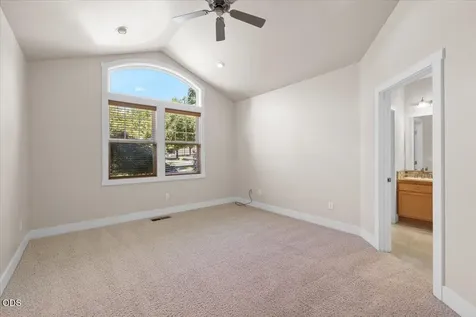 3880 Crystal Springs Drive Medford OR 97504