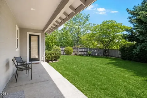 3880 Crystal Springs Drive Medford OR 97504
