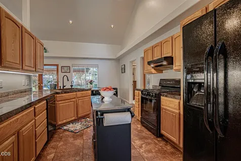 1025 Anglers Place Shady Cove OR 97539
