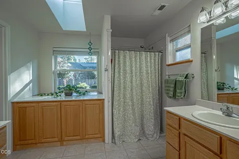 1025 Anglers Place Shady Cove OR 97539