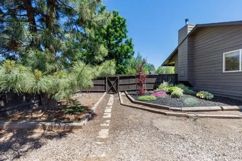 61211 Mount Vista Drive Bend OR 97702