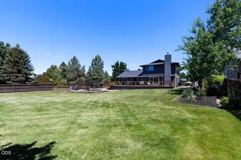 61211 Mount Vista Drive Bend OR 97702