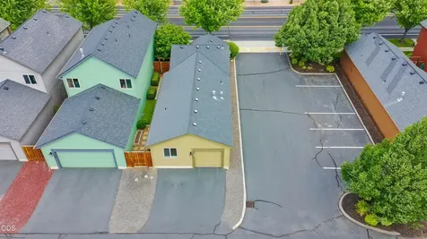 417 NW 27th Street Redmond OR 97756