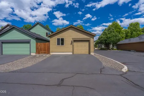 417 NW 27th Street Redmond OR 97756