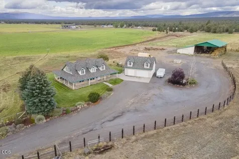 24585 Dodds Road Bend OR 97701