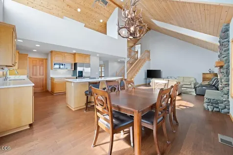 24585 Dodds Road Bend OR 97701
