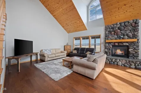24585 Dodds Road Bend OR 97701