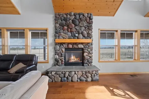 24585 Dodds Road Bend OR 97701