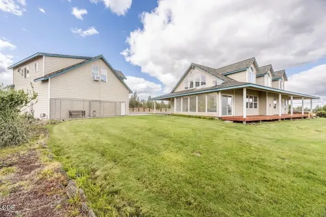 24585 Dodds Road Bend OR 97701