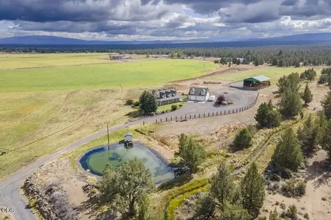 24585 Dodds Road Bend OR 97701