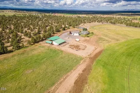 24585 Dodds Road Bend OR 97701