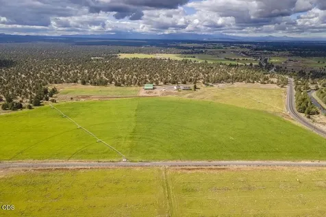 24585 Dodds Road Bend OR 97701