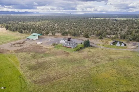 24585 Dodds Road Bend OR 97701