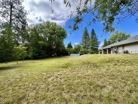 2075 SW Allen Creek Road Grants Pass OR 97527