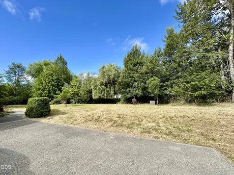 2075 SW Allen Creek Road Grants Pass OR 97527