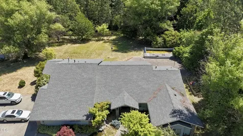 2075 SW Allen Creek Road Grants Pass OR 97527