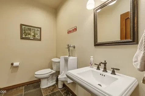 2646 Fairway Drive Klamath Falls OR 97601