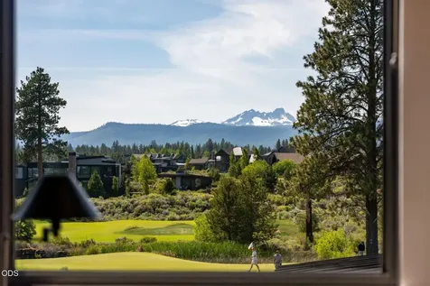 61591 Hosmer Lake Drive Bend OR 97702