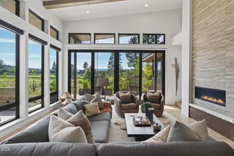 61591 Hosmer Lake Drive Bend OR 97702