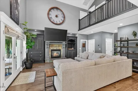1760 Minear Road Medford OR 97501