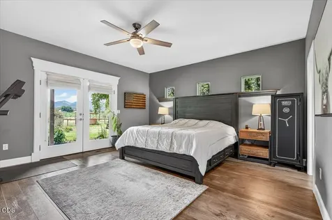 1760 Minear Road Medford OR 97501