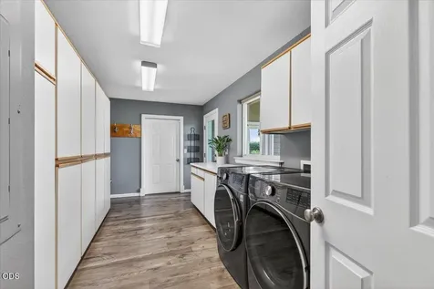 1760 Minear Road Medford OR 97501