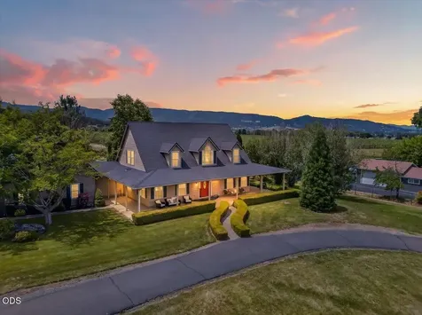 1760 Minear Road Medford OR 97501