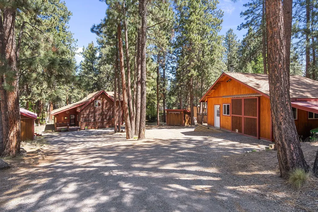 19078 Choctaw Road Bend OR 97702