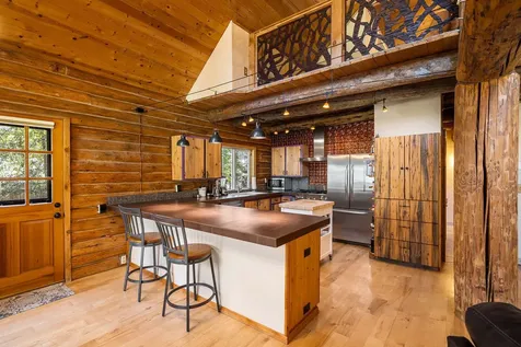 19078 Choctaw Road Bend OR 97702