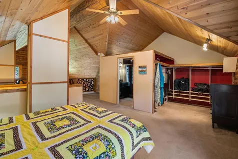 19078 Choctaw Road Bend OR 97702