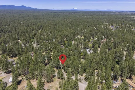 19078 Choctaw Road Bend OR 97702