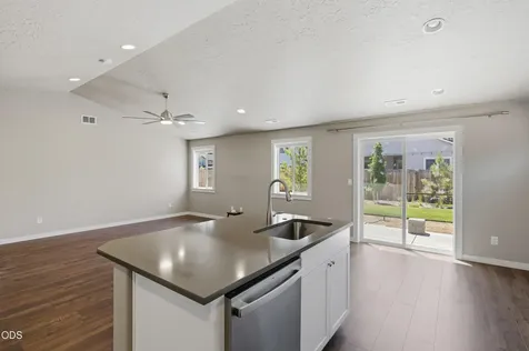 1785 W Williamson Avenue Sisters OR 97759