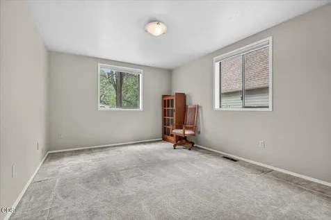 2204 Lampman Road Gold Hill OR 97525