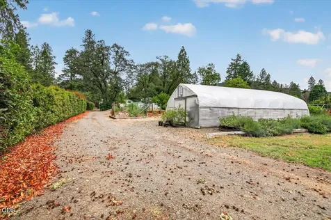 2204 Lampman Road Gold Hill OR 97525