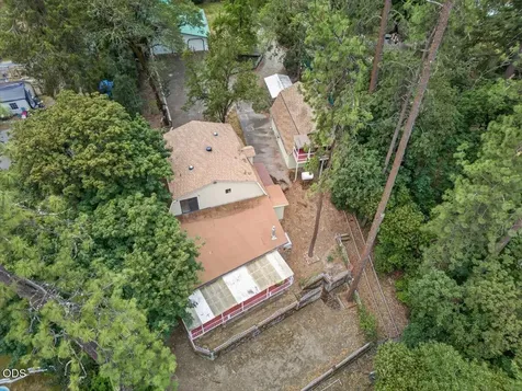 2204 Lampman Road Gold Hill OR 97525