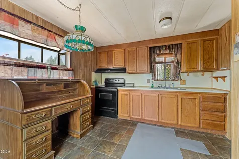 1241 Dowell Road Grants Pass OR 97527