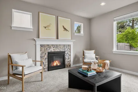 21278 SE Daylily Avenue Bend OR 97702