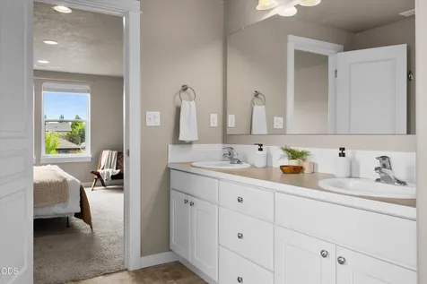 21278 SE Daylily Avenue Bend OR 97702