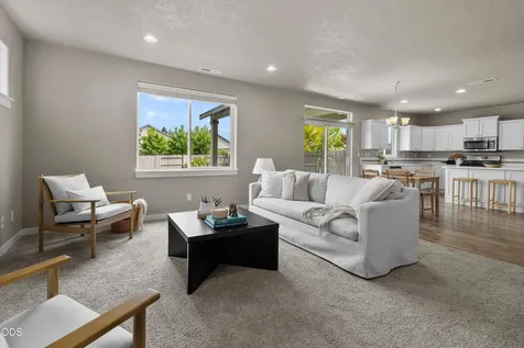 21278 SE Daylily Avenue Bend OR 97702