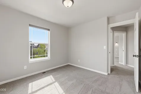 62719 Hawkview Road Bend OR 97701