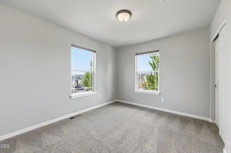 62719 Hawkview Road Bend OR 97701