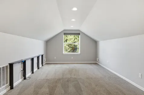 62719 Hawkview Road Bend OR 97701