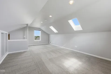 62719 Hawkview Road Bend OR 97701