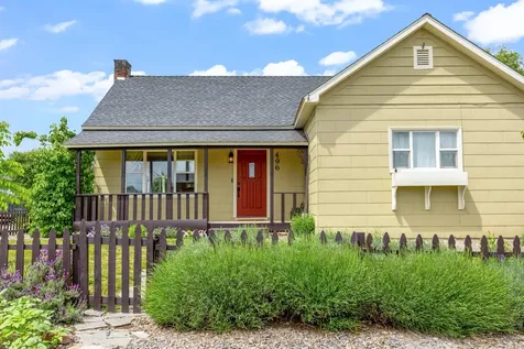 496 SW 2nd Street Madras OR 97741
