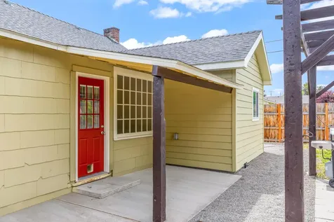 496 SW 2nd Street Madras OR 97741
